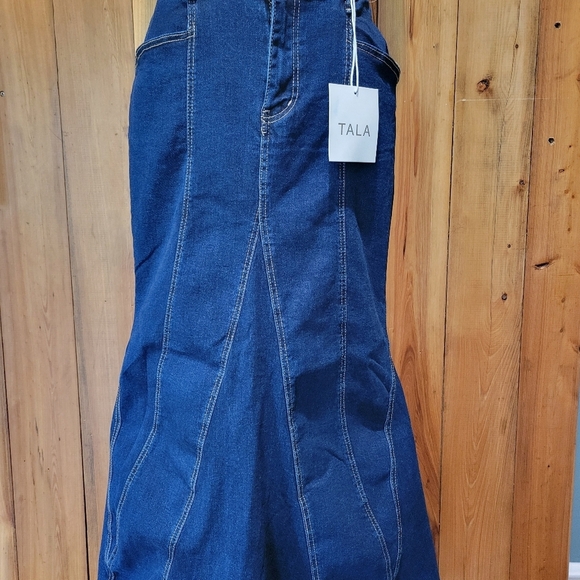 Tala Women's Blue Denim Jeans - Picture 2 of 15